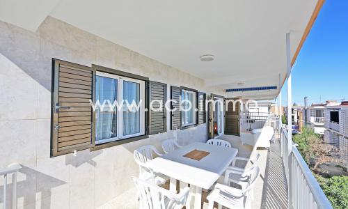 En venta Apartamento de 3 dormitorios a 50 metros de la playa de Oliva