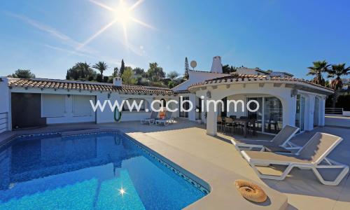 For sale  Exceptional luxury villa with panoramic sea view